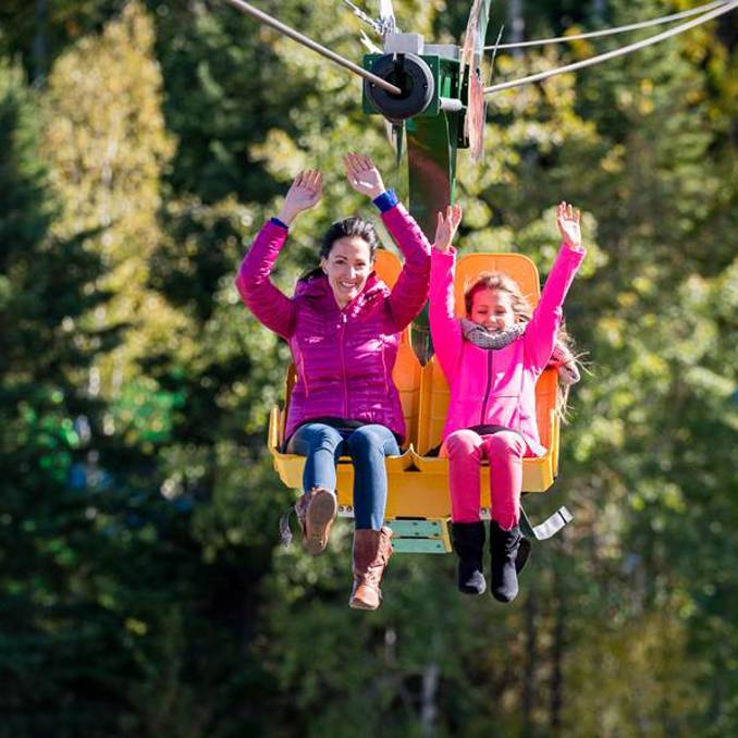 Sommet Saint Sauveur Parc Fun Dragon Attraction Famille Manege Soleil