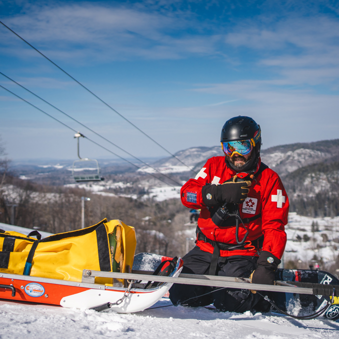 Sommet Edelweiss Outaouais Emploi Job Patrouille Patrol Hiver Winter Ski