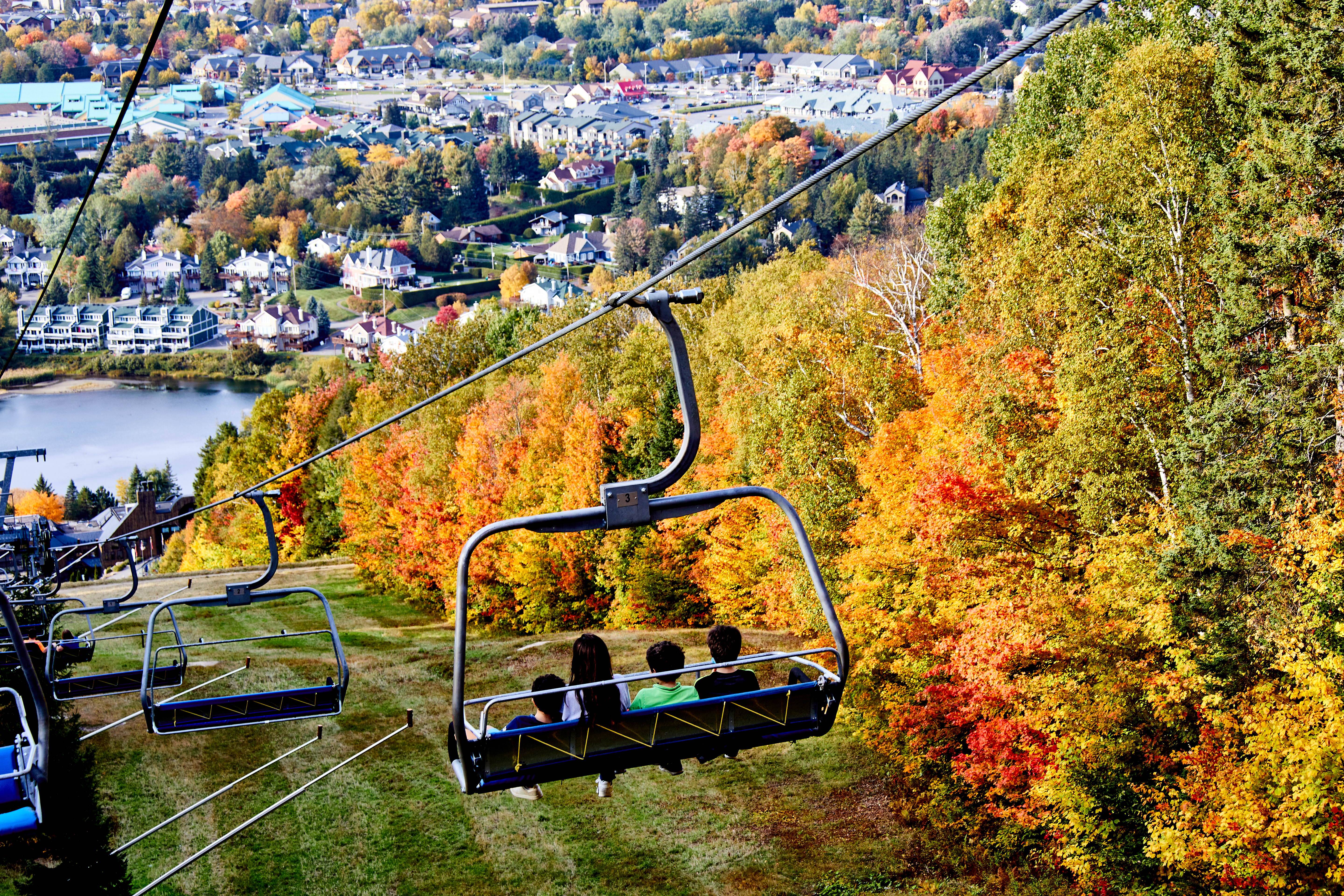 Sommet Saint-Sauveur en couleurs