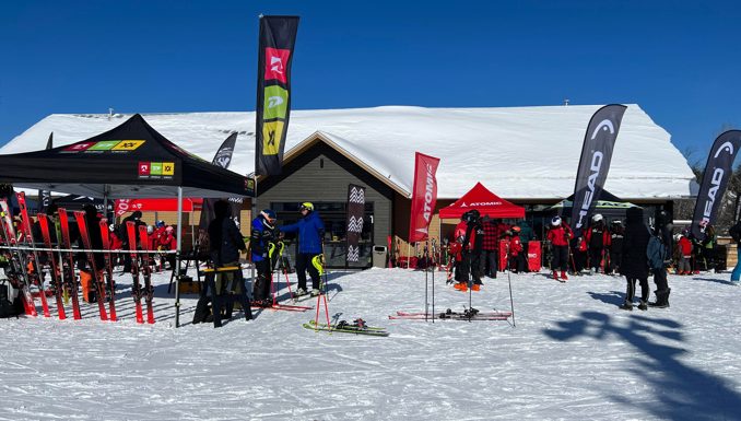 Mega Demo at Sommet Saint-Sauveur