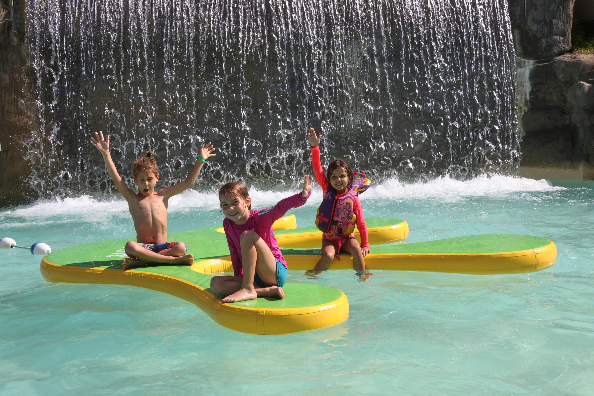 Sommets Saint Sauveur Ete Parc Aquatique Jeux Eau Enfants Jeunes Waterpark Summer Kids